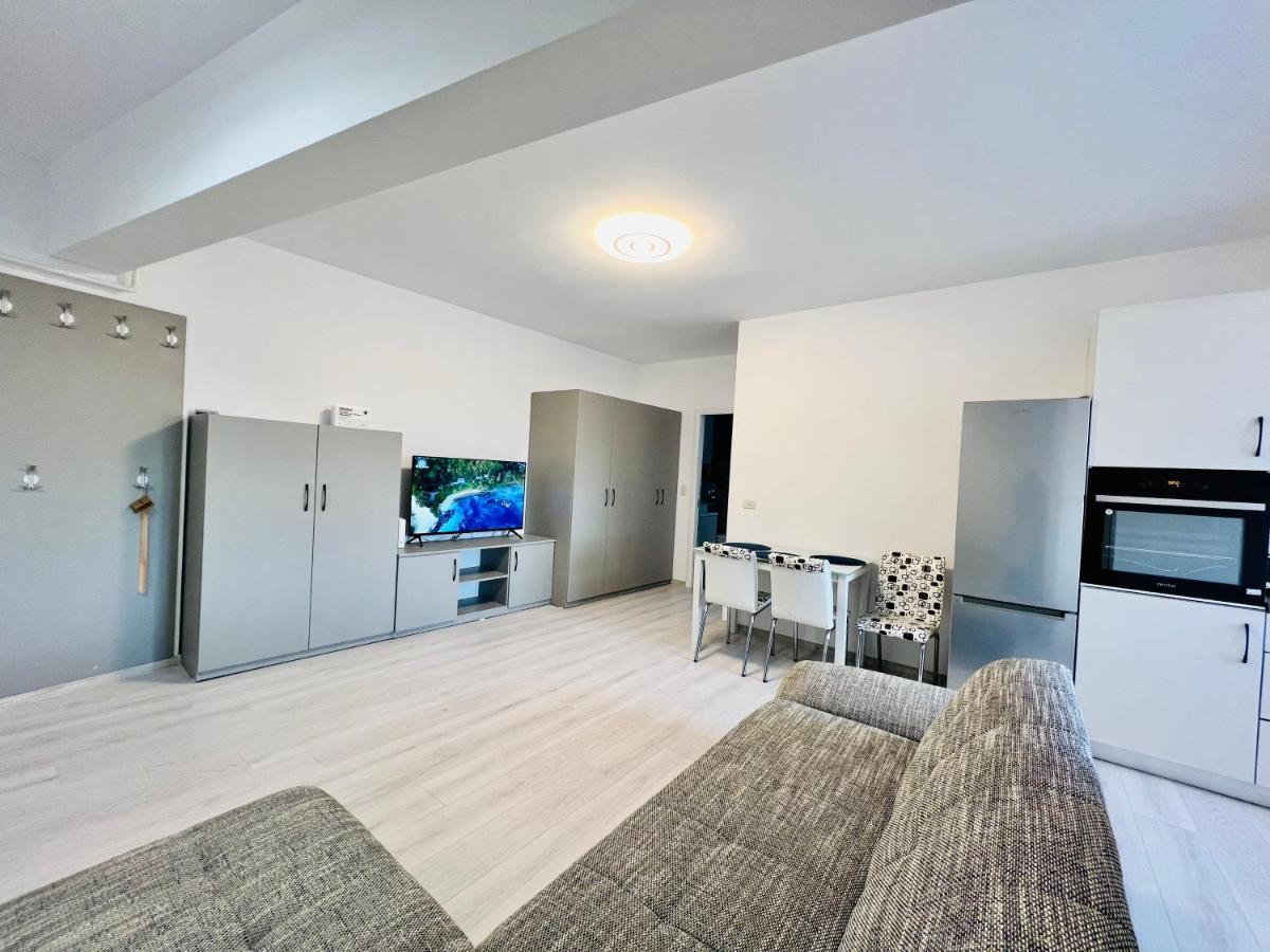 Altheda Living Zamca C4 Apartamento Suceava Exterior foto